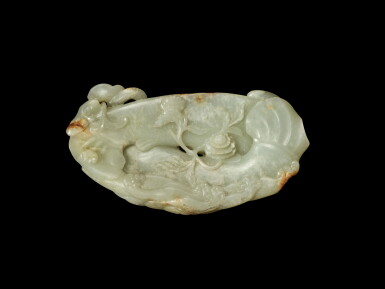 View full screen - View 1 of Lot 368. A white and russet jade 'double catfish' group, Qing dynasty, Qianlong period | 清乾隆 白玉雕年年有餘擺件.
