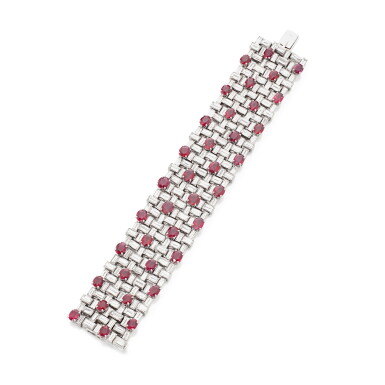 View full screen - View 1 of Lot 307. Ruby and diamond bracelet | 海瑞溫斯頓|紅寶石配鑽石手鏈.