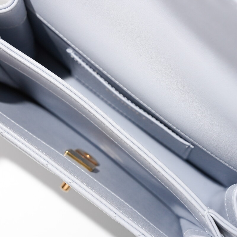 Cover image 0