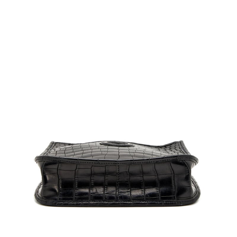 Cover image 0