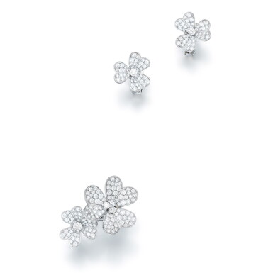 View full screen - View 1 of Lot 1739. VAN CLEEF & ARPELS | 'FRIVOLE' DIAMOND DEMI PARURE 梵克雅寶 | 'Frivole' 鑽石戒指及耳環套裝.
