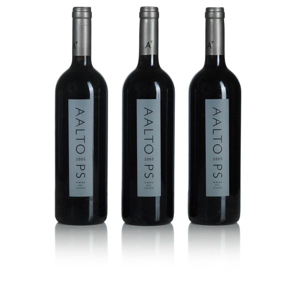View full screen - View 1 of Lot 456. Pagos Seleccionados 2005 Bodegas Aalto (6 BT).