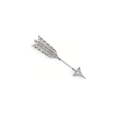 View full screen - View 1 of Lot 209. EPINGLE DIAMANTS, CARTIER, VERS 1910 | DIAMOND PIN, CARTIER, CIRCA 1910.