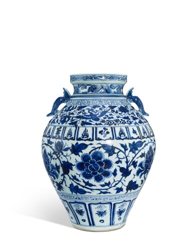 View full screen - View 1 of Lot 5036. A rare blue and white 'peony and phoenix' jar, Yuan dynasty | 元 青花鳳凰牡丹紋罐.