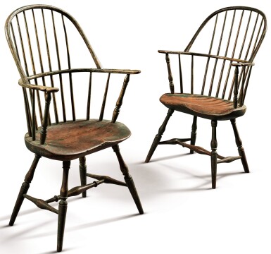 View full screen - View 1 of Lot 1434. VERY FINE AND RARE PAIR OF GREEN AND RED PAINTED WINDSOR SACK-BACK ARMCHAIRS, NEW ENGLAND, CIRCA 1790.