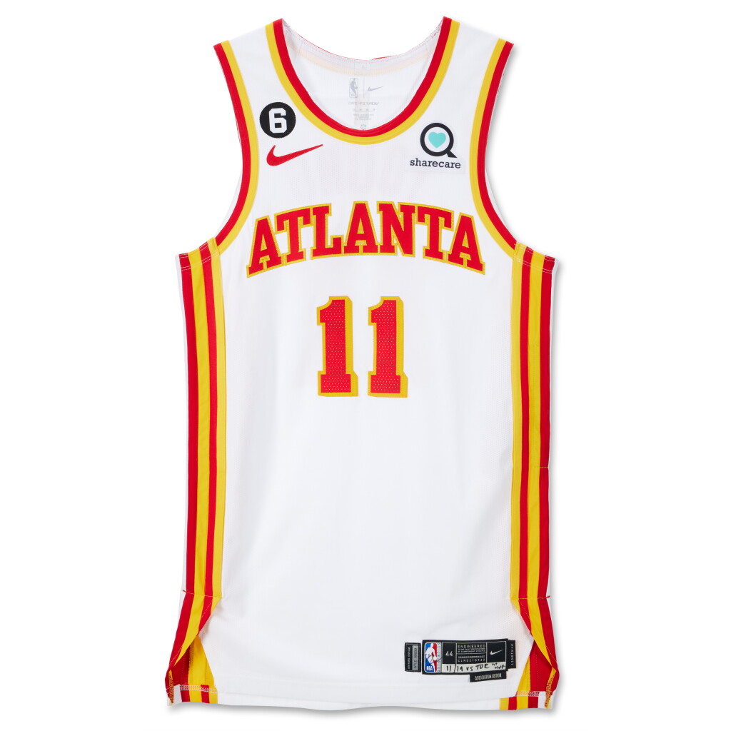 全萤幕检视 - 查看180Trae Young Atlanta Hawks 2022-2023 Game Worn Association Edition Jersey | Double-Double 的1
