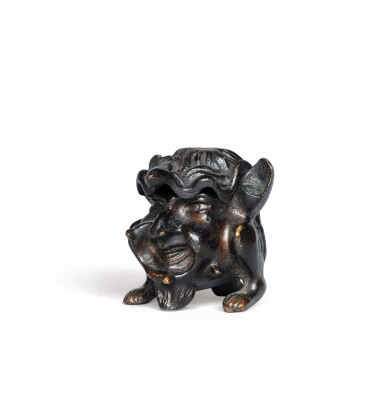 View full screen - View 1 of Lot 27. Northern Italian, in 16th century style, Inkwell in the shape of a grotesque | Italie du Nord, dans le style du XVIe siècle, Encrier en forme de grotesque.