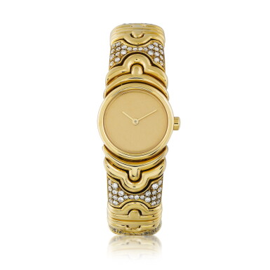 View full screen - View 1 of Lot 70. Montre-bracelet de dame or et diamants, "Parentesi" | Lady's gold and diamond bracelet watch, 'Parentesi'.