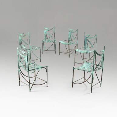 View full screen - View 1 of Lot 67. Ensemble de six chaises Williamsburg.