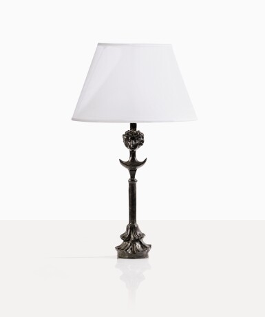 View full screen - View 1 of Lot 97. Lampe tête de femme.
