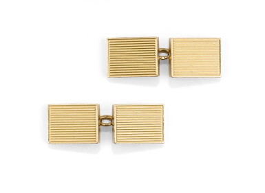 View full screen - View 1 of Lot 127. Paire de boutons de manchette or | Pair of gold cufflinks.