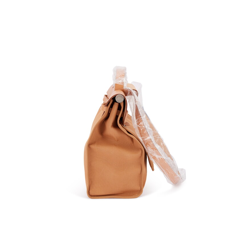 Cover image 0