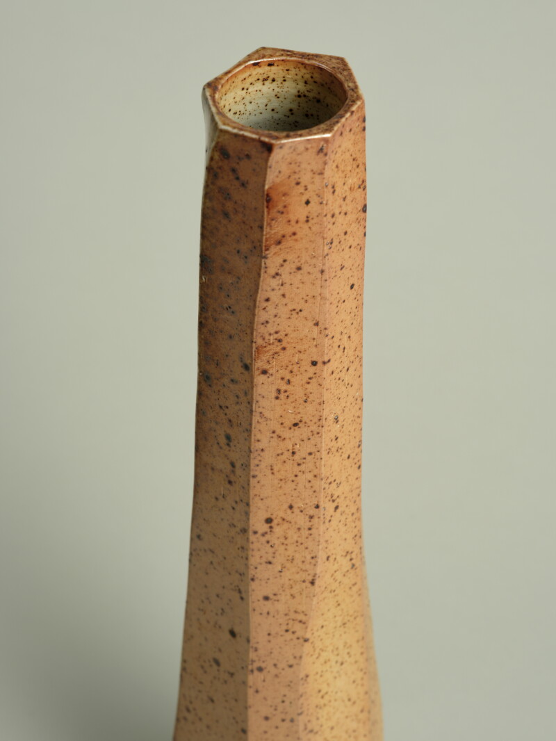 Cover image 0