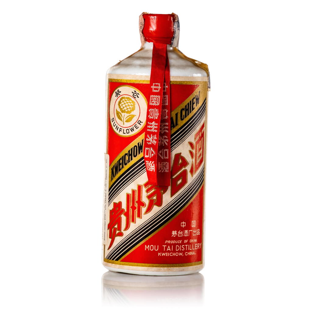 View full screen - View 1 of Lot 516. "葵花牌"貴州茅台酒 "Sun Flower" Kweichow Moutai 1970s NV (1 BT54).