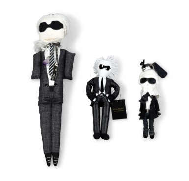 View full screen - View 1 of Lot 1025. Set of three Karl Lagerfeld figurines | Ensemble de trois figurines à l'effigie de Karl Lagerfeld.