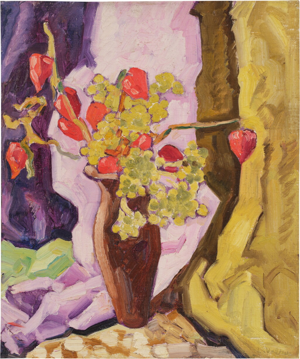 View full screen - View 1 of Lot 821. Physallis et fleurs jaunes.