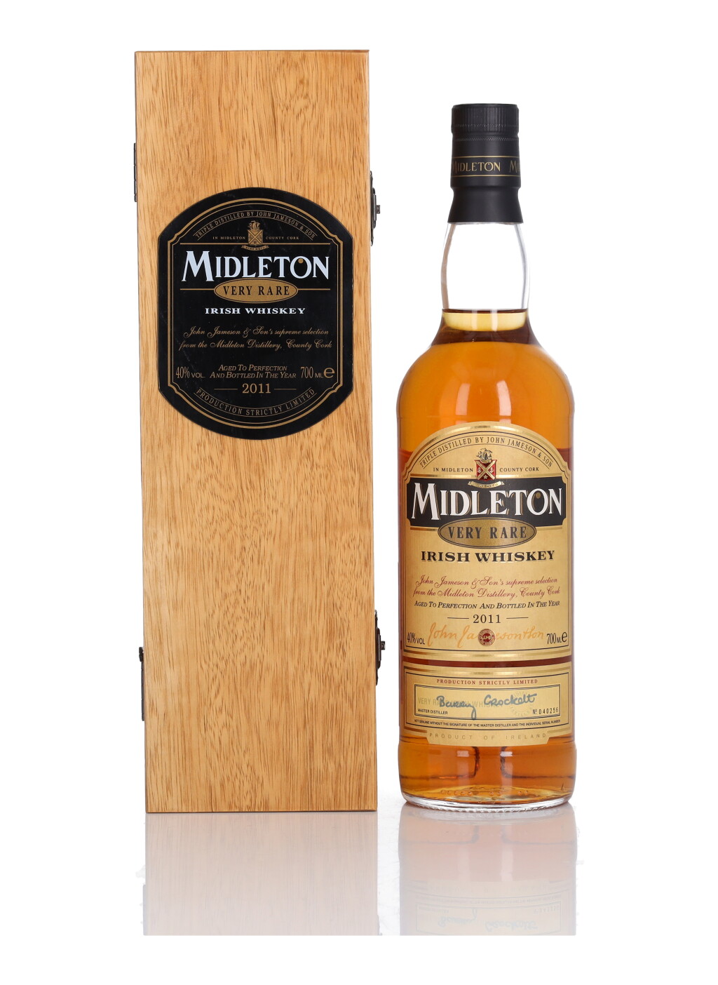 View full screen - View 1 of Lot 119. Midleton Very Rare 40.0 abv NV (1 Bottle 70cl).