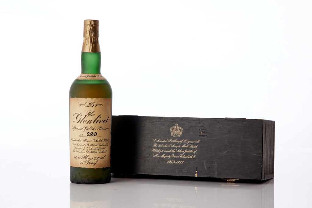 View full screen - View 1 of Lot 7866. The Glenlivet Special Jubilee Reserve 25 Year Old 75 proof NV (1 BT75).