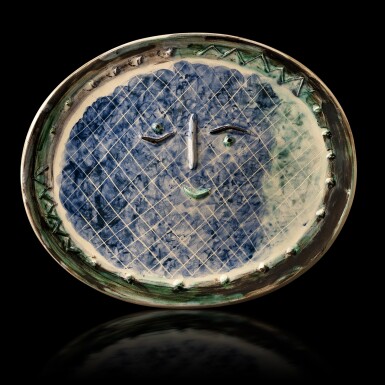 View full screen - View 1 of Lot 26. Visage dans un ovale, (A. R. 277).