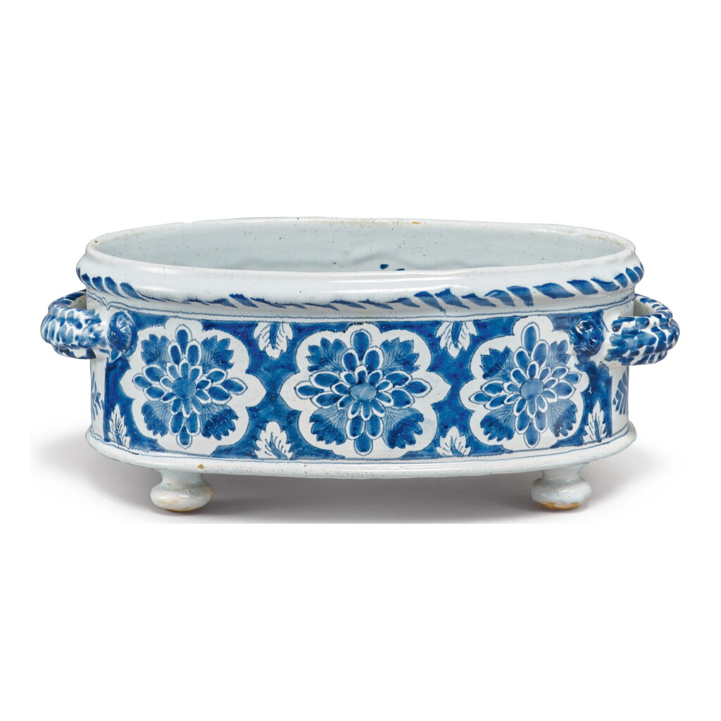 View full screen - View 1 of Lot 258. A FRENCH FAIENCE BLUE AND WHITE OVAL TWO-HANDLED BASIN, EARLY 18TH CENTURY.