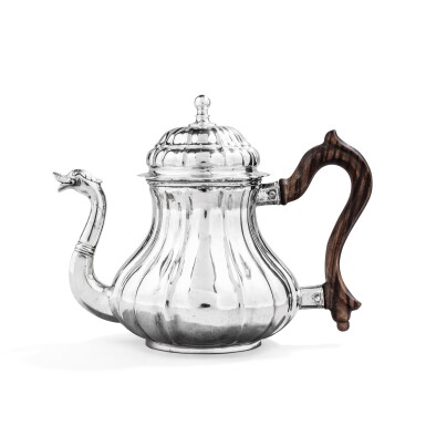 View full screen - View 1 of Lot 400. A German silver teapot, Dresden, circa 1750, maker’s mark MS.
