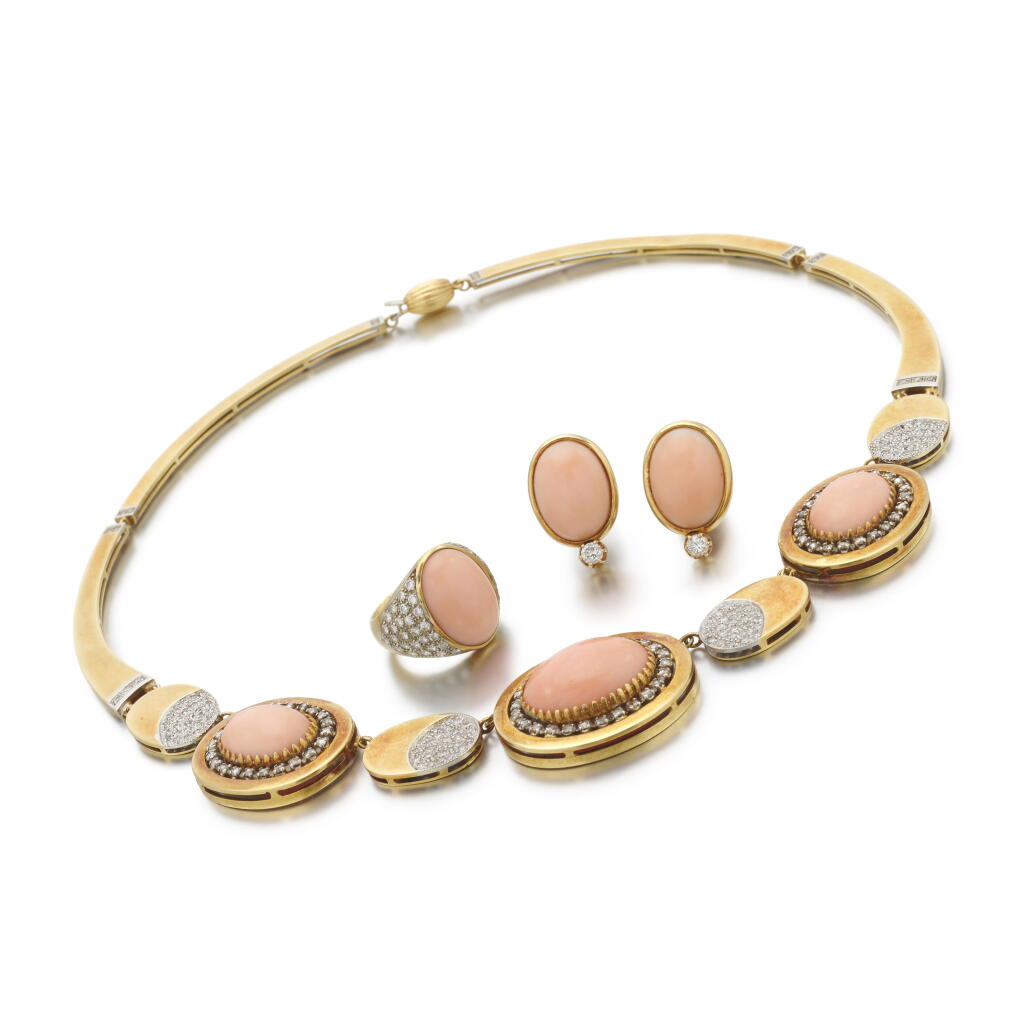 View full screen - View 1 of Lot 194. Coral and diamond group of jewels | Gruppo di gioielli in corallo e diamanti.