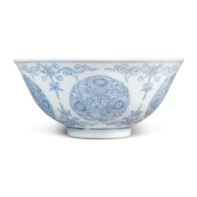 View full screen - View 1 of Lot 813. A BLUE AND WHITE 'FLORAL MEDALLION' BOWL, YONGZHENG MARK AND PERIOD.