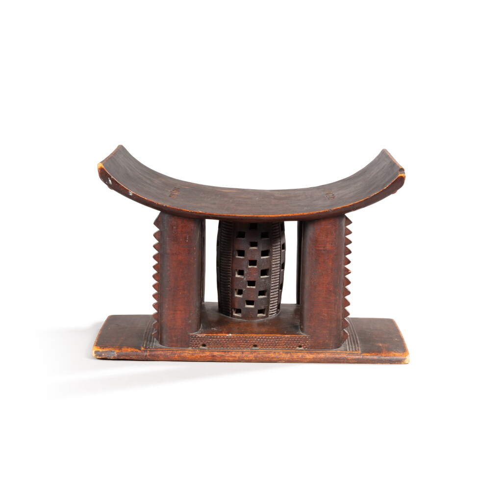 View full screen - View 1 of Lot 242. Ashanti ceremonial Stool, Ghana | Siège, Ashanti, Ghana.