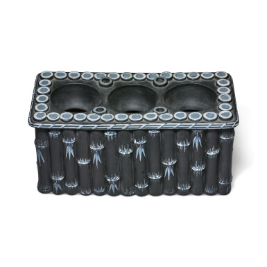 View full screen - View 1 of Lot 175. A WEDGWOOD BLACK JASPERWARE BAMBOO-MOLDED RECTANGULAR BOUGH POT AND PIERCED COVER CIRCA 1800 .