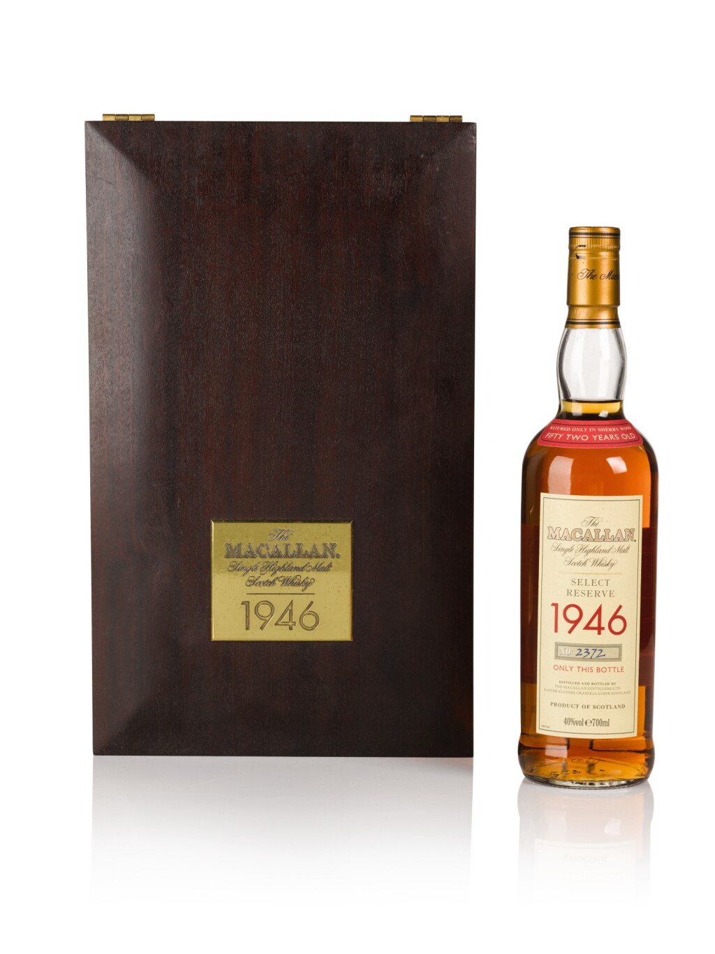 View full screen - View 1 of Lot 18. The Macallan Select Reserve 52 Years Old 40.0 abv 1946 .