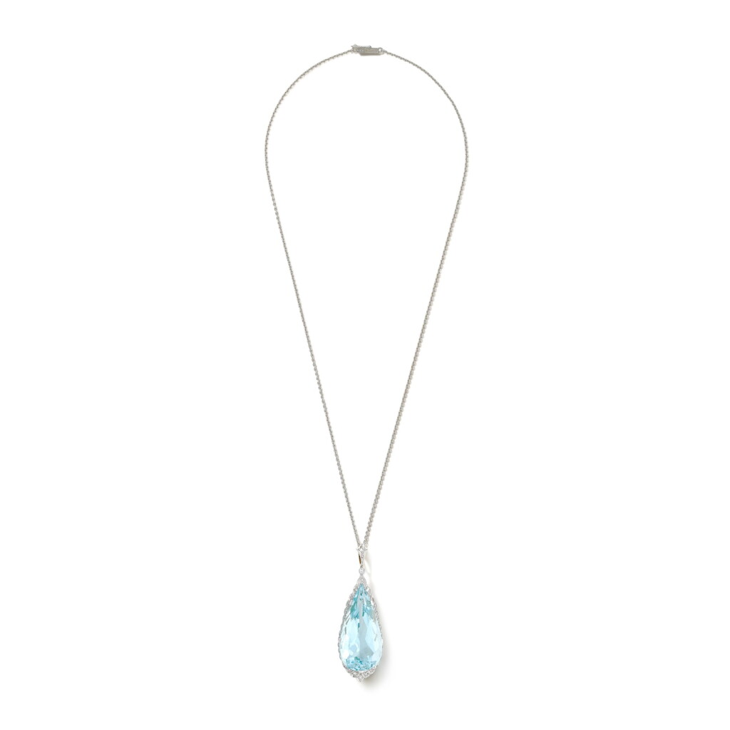 View full screen - View 1 of Lot 249. Pendentif aigue-marine | Aquamarine pendant.