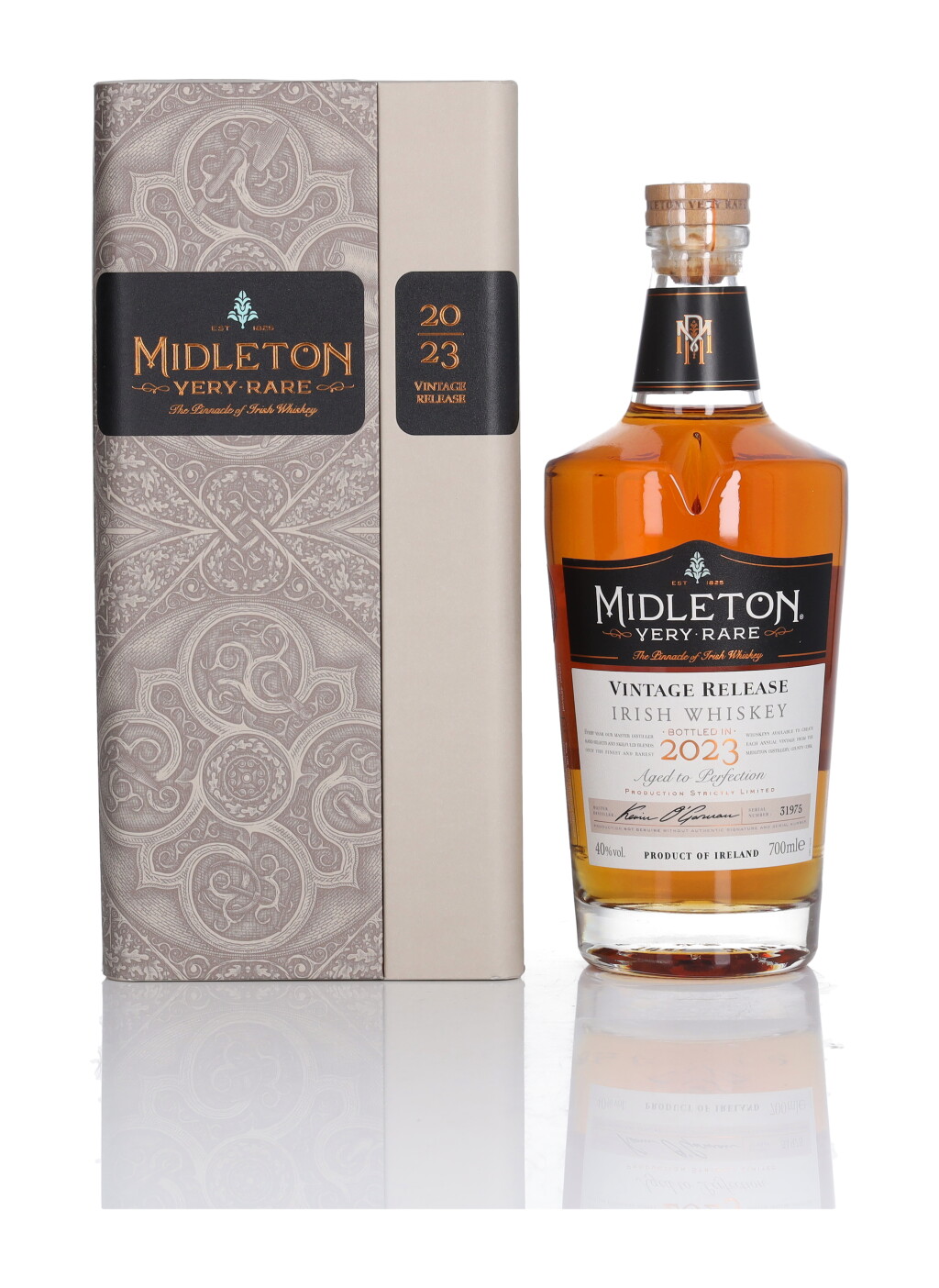 View full screen - View 1 of Lot 122. Midleton Very Rare 40.0 abv NV (1 Bottle 70cl).