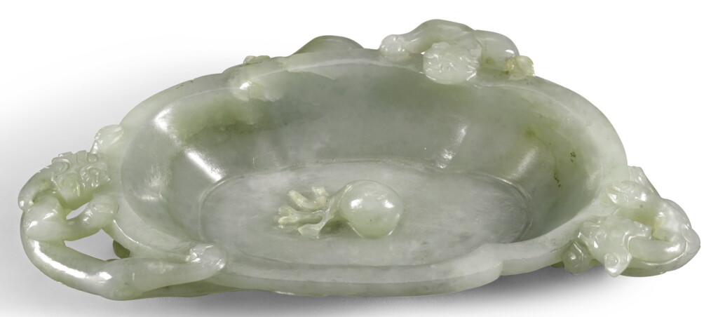 View full screen - View 1 of Lot 305. A CELADON JADE 'CHILONG' WASHER QING DYNASTY, 18TH CENTURY | 清十八世紀 青玉雕螭龍紋海棠式洗.