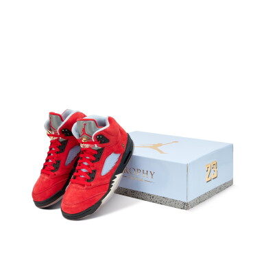 View full screen - View 1 of Lot 29. Nike Air Jordan 5 Retro ‘Trophy Room’ Friends & Family Sample | Size 8.5 .