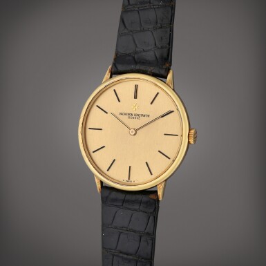 View full screen - View 1 of Lot 501. Reference 39015-1 Patrimony Classic | A yellow gold wristwatch, Circa 1990.
