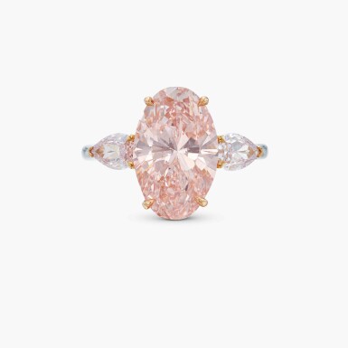 View full screen - View 1 of Lot 110. Rare Fancy Intense Pink and Light Pink Diamond Ring 罕見 5.02克拉 濃彩粉紅色鑽石 配 淡粉紅色鑽石 戒指.