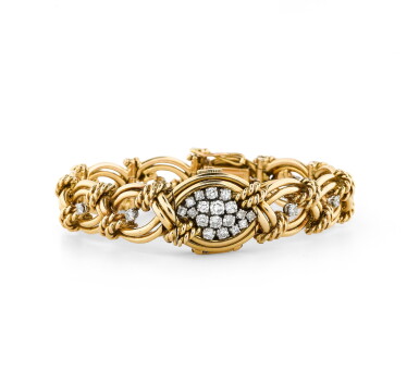 View full screen - View 1 of Lot 83. Montre bracelet de dame or et diamants | Lady's gold and diamond wristwatch.