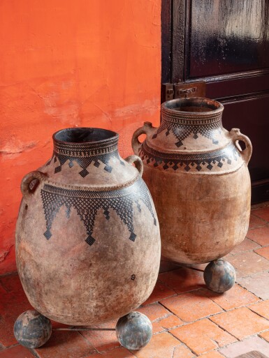 View full screen - View 1 of Lot 5. Two large antique Berber storage pots, probably 19th century | Deux jarres berbère en terre cuite, probablement XIXe siècle.