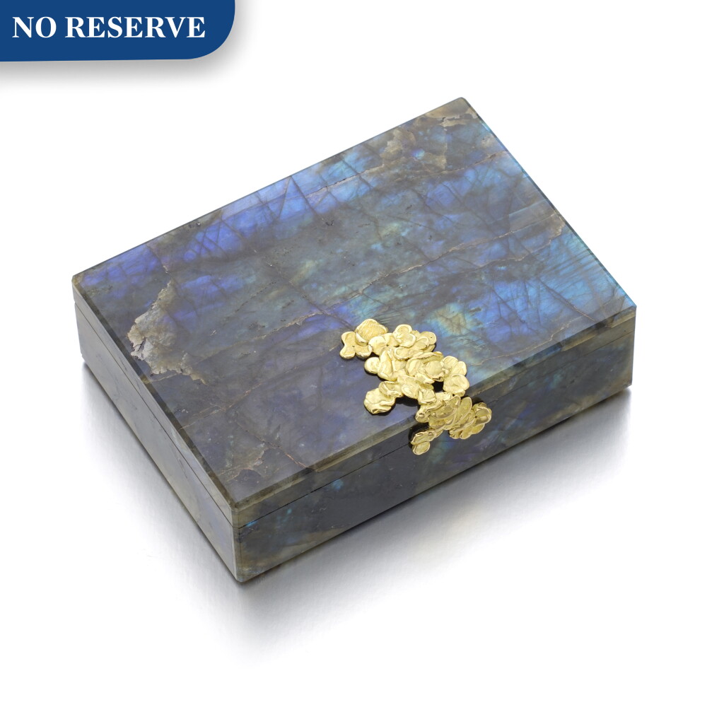 View full screen - View 1 of Lot 34. CHAUMET | LABRADORITE CASE.