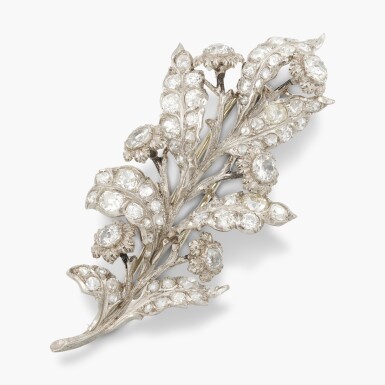 View full screen - View 1 of Lot 880. Diamond brooch .