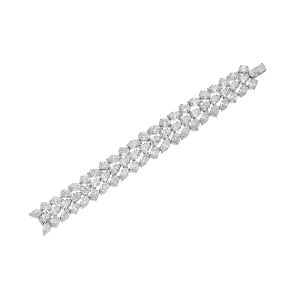 View full screen - View 1 of Lot 57. Diamond Bracelet.