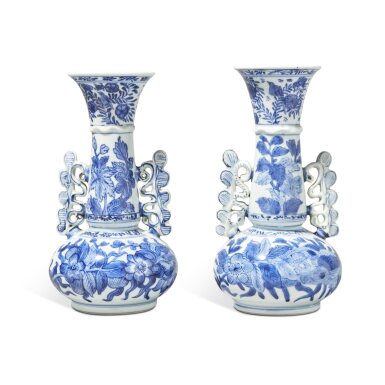 View full screen - View 1 of Lot 169. Two Chinese Blue and White Venetian Glass-Form vases, Qing Dynasty, Kangxi Period | 清康熙 青花花卉紋雙耳瓶兩件.