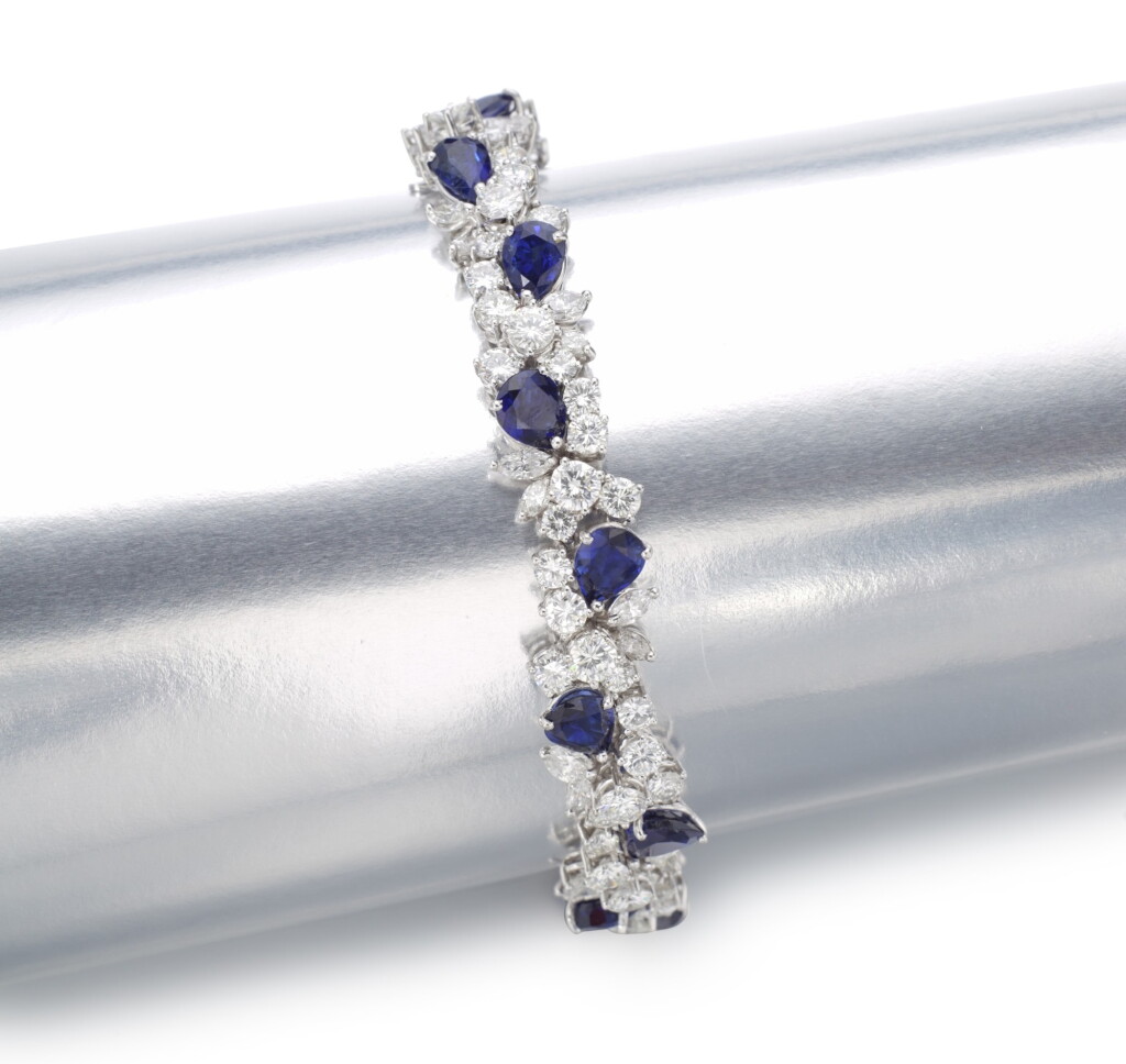 View full screen - View 1 of Lot 109. SAPPHIRE AND DIAMOND BRACELET.