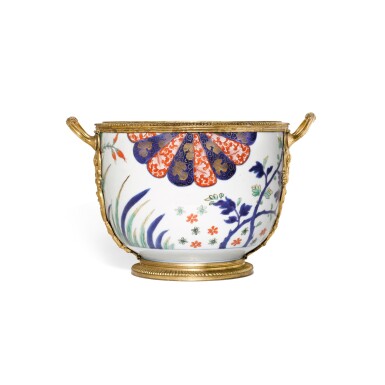 View full screen - View 1 of Lot 12. An early Louis XV gilt-bronze mounted Japanese Imari porcelain bowl, first half 18th century.