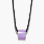 Lavender Jadeite and Diamond Pendent Necklace | 天然紫色翡翠 配 鑽石 掛墜項鍊