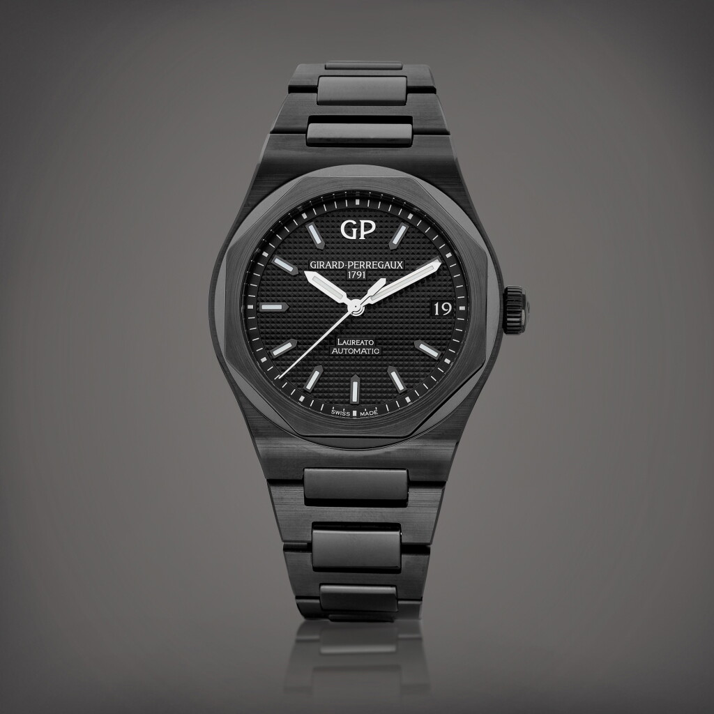 View full screen - View 1 of Lot 929. Laureato, Reference 81010-32-631-32A | A brand new black ceramic wristwatch with date and bracelet, Circa 2022 | 芝柏 | Laureato 型號81010-32-631-32A | 全新黑色陶瓷鏈帶腕錶,備日期顯示,約2022年製.