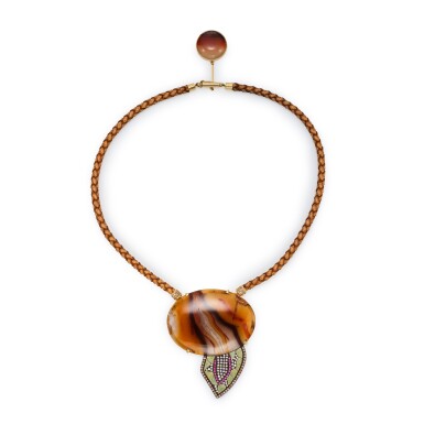 View full screen - View 1 of Lot 159. Crazy Agate Necklace.