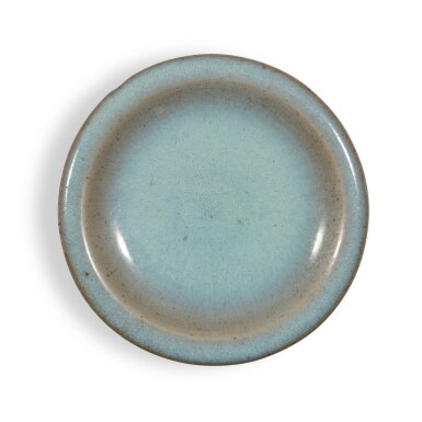 View full screen - View 1 of Lot 251. A 'Jun' blue-glazed dish, Northern Song / Jin dynasty | 北宋 / 金 鈞窰天藍釉盤.