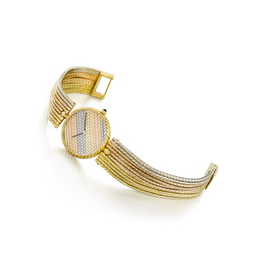 View full screen - View 1 of Lot 499. Graff | Montre bracelet de dame trois ors | Lady's three tone gold bracelet watch.