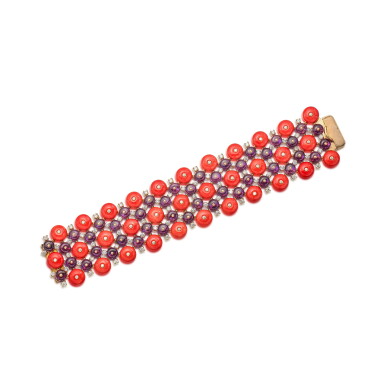 View full screen - View 1 of Lot 1206. CORAL, AMETHYST AND DIAMOND BRACELET | 寶格麗 | 珊瑚 配 紫水晶 及 鑽石 手鏈 .